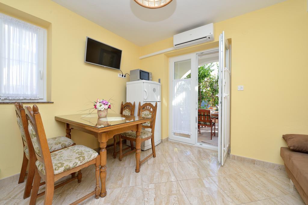 Villa Zdenka 파코스탄 외부 사진